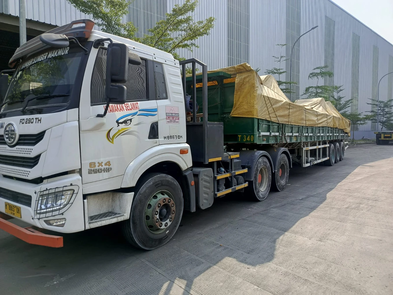 TRAILER-BAK-MANGER-SUMBER-MAKMUR-2.webp